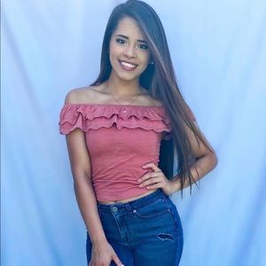 Flounce Off-the-Shoulder Forever 21 Crop top